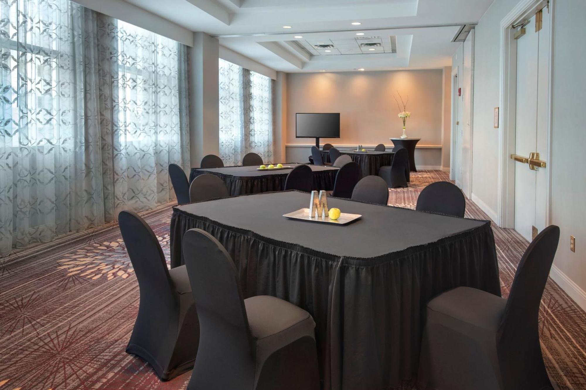 Hotel Norfolk Waterside Marriott Extérieur photo